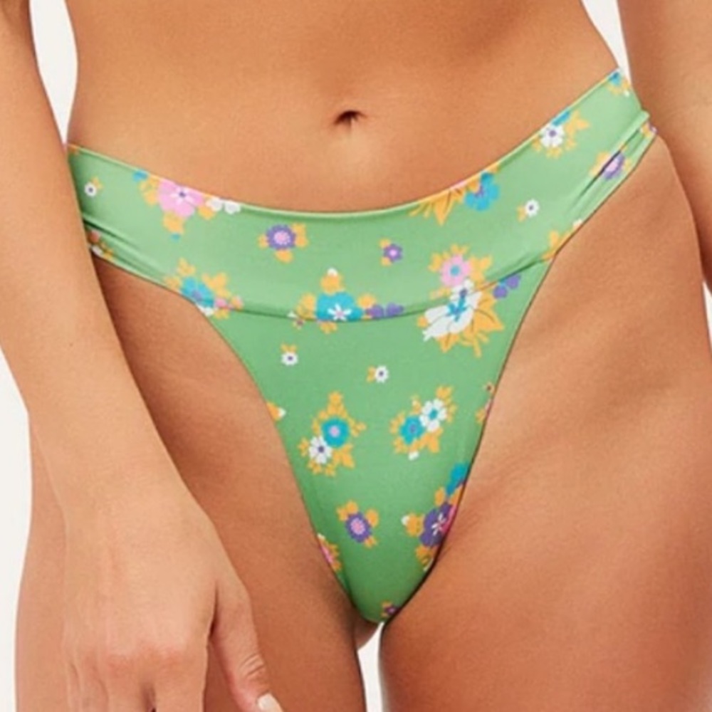 Frankie’s Bikini’s Nick cheeky bottom